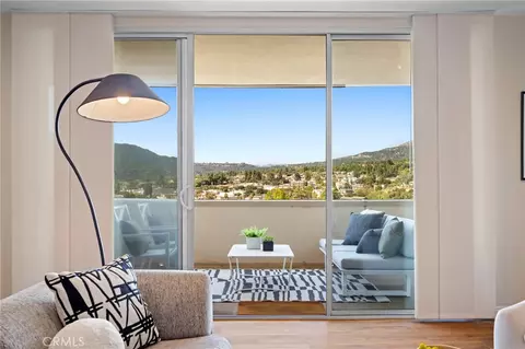 Living - 2313 Rosecrest Dr #9, Glendale, CA 91208 photo 2 of 7
