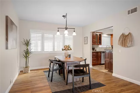 Dining - 2313 Rosecrest Dr #9, Glendale, CA 91208 photo 2 of 2
