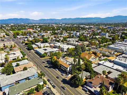 View/Area - 14839 Sylvan St, Van Nuys, CA 91411 photo 2 of 3