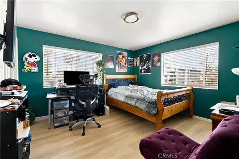 Bedroom - 14839 Sylvan St, Van Nuys, CA 91411 photo 4 of 4