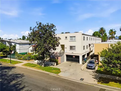 View/Area - 14839 Sylvan St, Van Nuys, CA 91411 photo 1 of 3