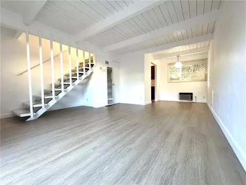 Living - 1560 Pine St #7, Concord, CA 94520 photo 4 of 4
