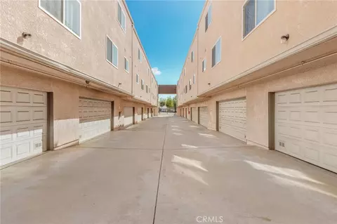 Exterior - 1234 E Broadway #5, Glendale, CA 91205 photo 1 of 1