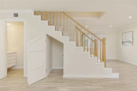 Entry Way - 1234 E Broadway #5, Glendale, CA 91205 photo 2 of 2