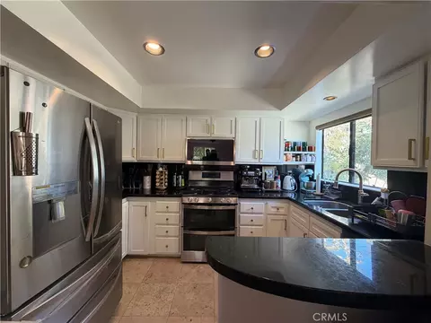 Kitchen - 1881 Alpha, Glendale, CA 91208 photo 1 of 3