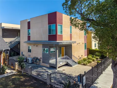 1329 W 37th, Los Angeles, CA 90007