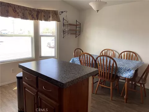 81 6th St, Needles, CA 92363 photo 5