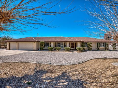 13526 Itasca Ct, Apple Valley, CA 92308 photo 1