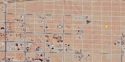 19 D St, Barstow, CA 92311 photo 2