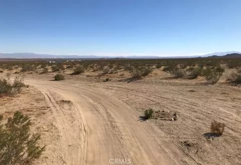 0 Crestview Dr, Adelanto, CA 92301 photo 2