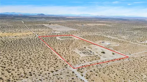 15745 Silver Rock Rd, Pinon Hills, CA 92372