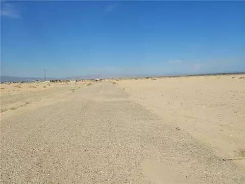 1291 Curtis Ave, Thermal, CA 92274 photo 5