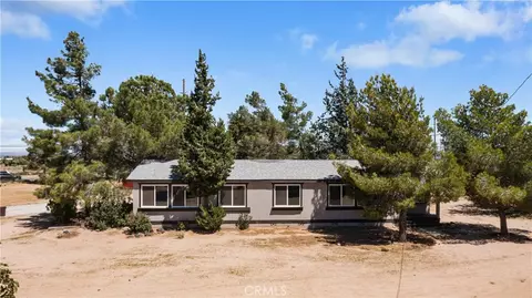 6374 Agoura Rd, Phelan, CA 92371 photo 1
