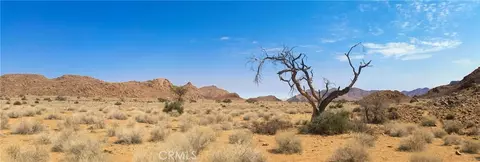 11 Blanco Rd, El Mirage, CA 92301