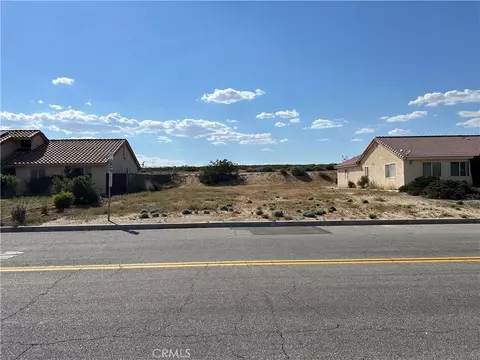 27086 Silver Lakes Pkwy, Helendale, CA 92342