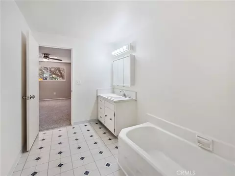 9345 10th Ave, Hesperia, CA 92345 photo 19