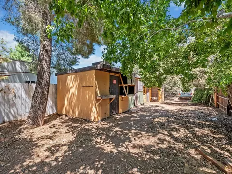 9345 10th Ave, Hesperia, CA 92345 photo 33