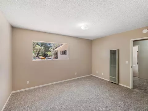 9345 10th Ave, Hesperia, CA 92345 photo 18