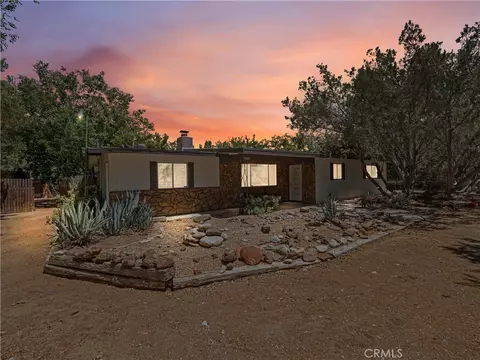 9345 10th Ave, Hesperia, CA 92345 photo 5