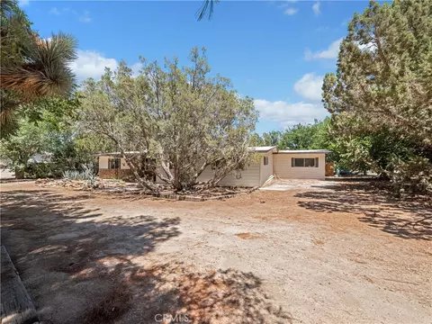 9345 10th Ave, Hesperia, CA 92345 photo 34