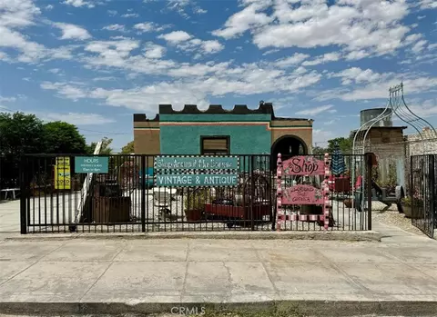 19270 National Trl, Oro Grande, CA 92368