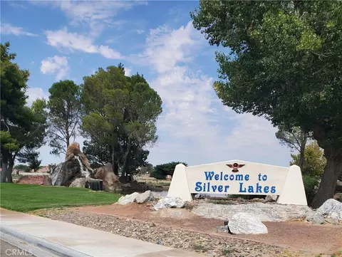 14553 Rivers Edge Rd, Helendale, CA 92342