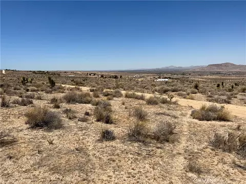 1 Sutter, Apple Valley, CA 92308 photo 4