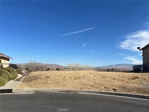18257 Deauville Dr, Victorville, CA 92395
