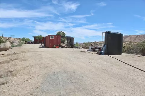 24124 Alps Ct, Apple Valley, CA 92308