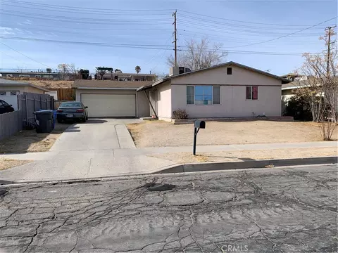 700 Patricia Ave, Barstow, CA 92311