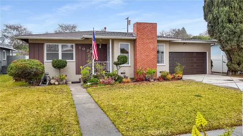 1025 Nutwood Ave, Fullerton, CA 92831