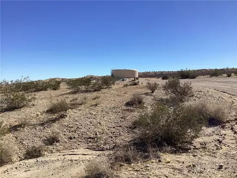 0 I, Barstow, CA 92311 photo 4