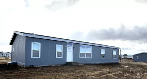 14480 Campanula Rd, Phelan, CA 92371