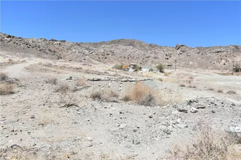 0 Lockhart Rd, Hinkley, CA 92347