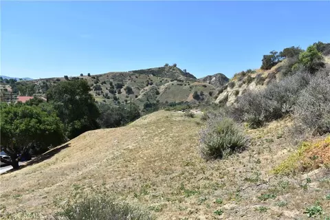 0 Apn 3247-034-013, Newhall, CA 91321