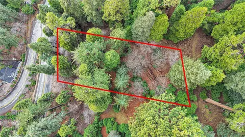 642 Rose Quartz Rd, Cedar Glen, CA 92321 photo 2