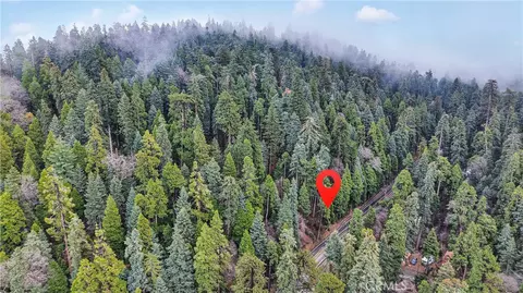 642 Rose Quartz Rd, Cedar Glen, CA 92321 photo 3