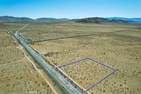 4 Quarry Rd, Apple Valley, CA 92307 photo 9