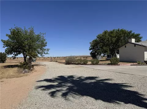 Other - 35648 Mountain View Rd, Hinkley, CA 92347 photo 35 of 49