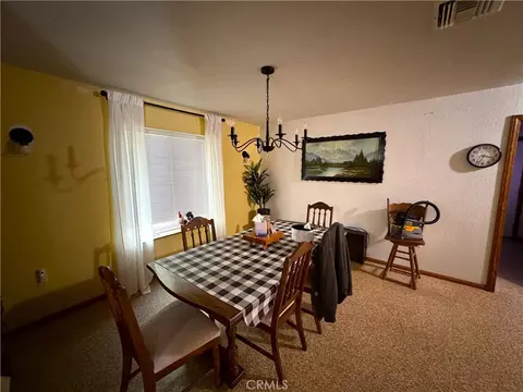 Dining - 35648 Mountain View Rd, Hinkley, CA 92347 photo 2 of 3