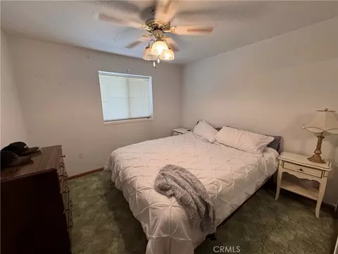 Bedroom - 35648 Mountain View Rd, Hinkley, CA 92347 photo 1 of 6