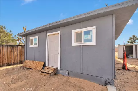 13206 Winona Rd, Apple Valley, CA 92308 photo 31