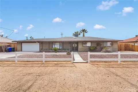 13206 Winona Rd, Apple Valley, CA 92308
