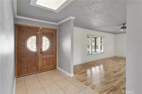 Entry Way - 13206 Winona Rd, Apple Valley, CA 92308 photo 1 of 2