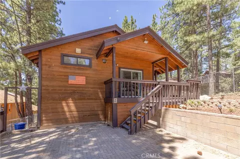 313 Sugarloaf Blvd, Big Bear City, CA 92314