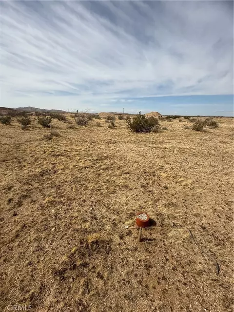 0 Drifting Sands Rd, Adelanto, CA 92301