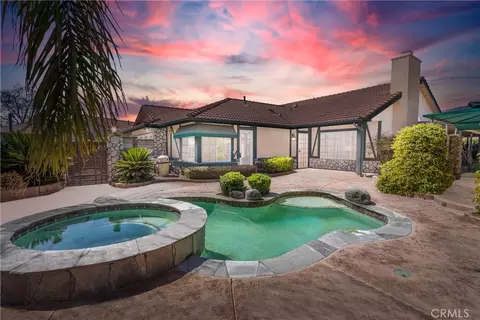737 Dane Ct, Hemet, CA 92543