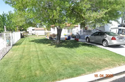 11624 Ridgemark Rd, Apple Valley, CA 92308 photo 9