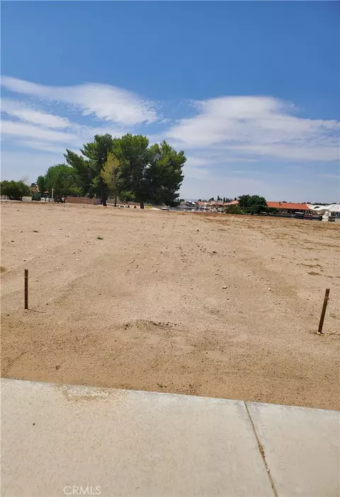 27004 Reef Ln, Helendale, CA 92342 photo 7
