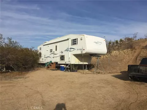 6719 Deep Creek Rd, Apple Valley, CA 92308 photo 2